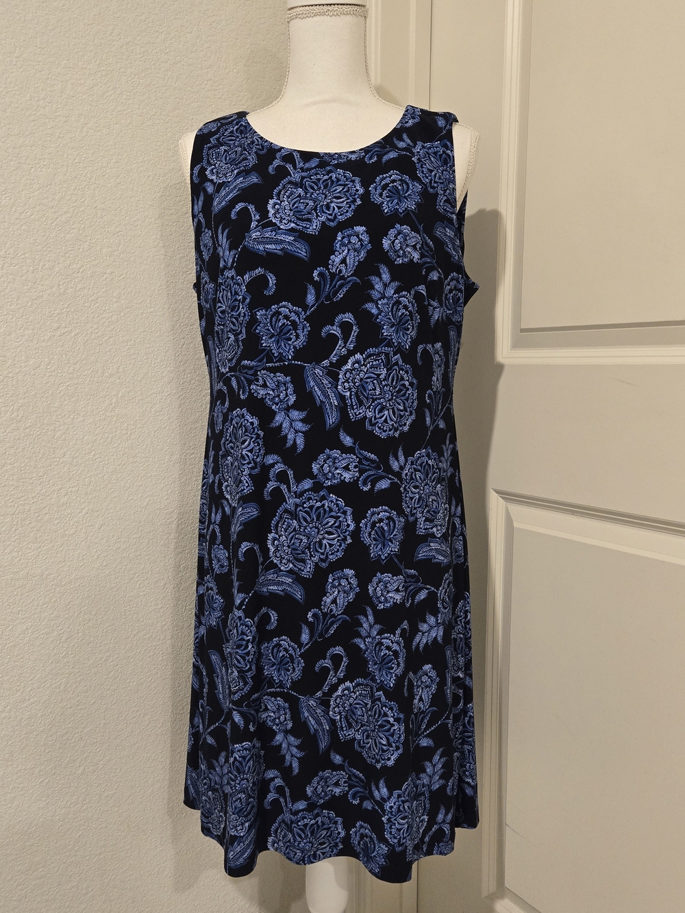 Tommy Hilfiger Navy Blue Paisley Floral Dress 12 | Coppycore Elegant French